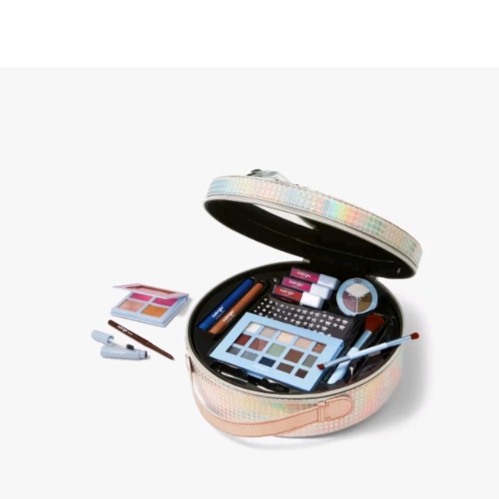 Ulta Beauty Makeup Collection Set Kit NEW - Picture 13 of 16